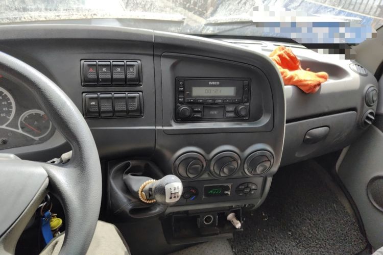 Used Iveco Power Daily 2012 2.5T-A32 Base Version
