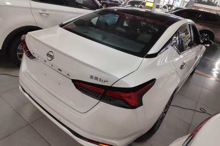 Used Nissan Teana 2022 2.0L XL-TLS Enjoyment Edition
