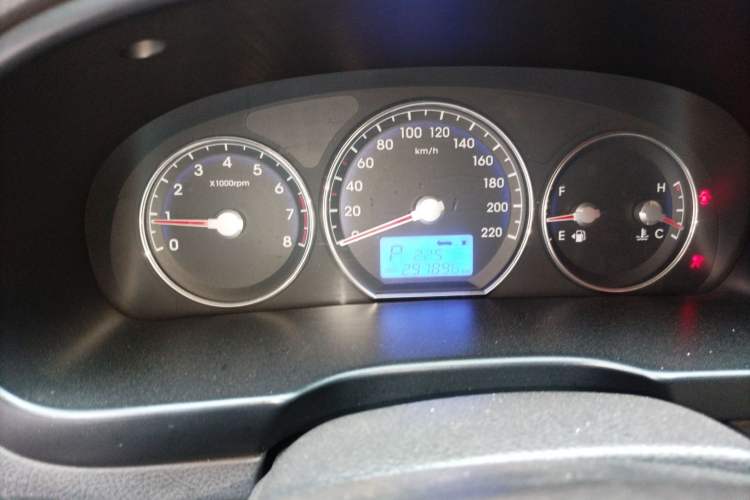 Used Hyundai Santa Fe Classic 2011 2.4 Comfort Edition 7-Seater Two-Wheel Drive Instrument Cluster