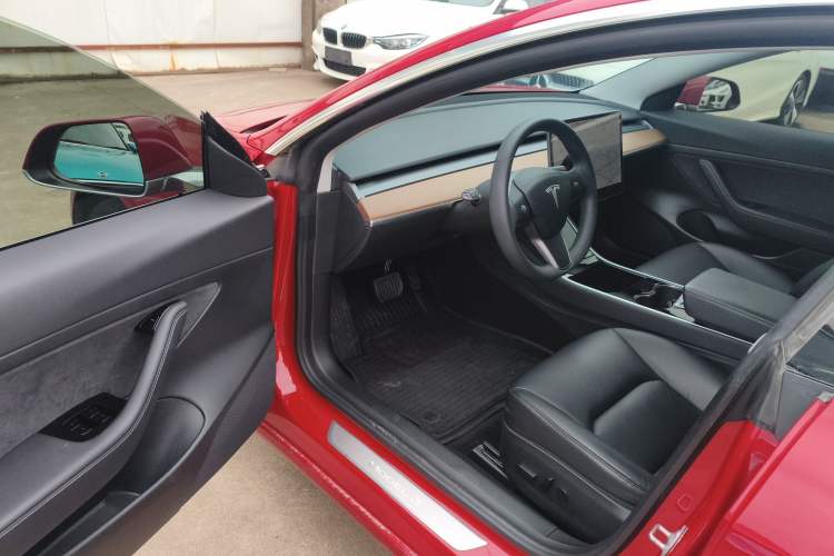 Used Tesla Model 3 2019 Standard Range Rear-Drive Upgraded Version
