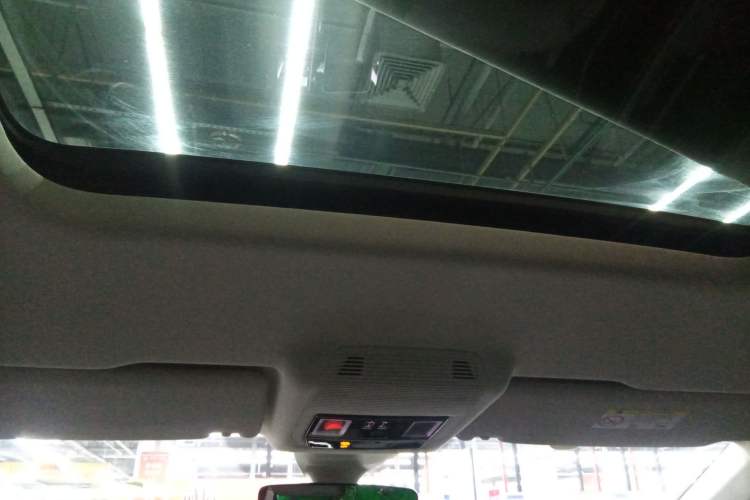 Used Volkswagen Viloran 2023 Facelift 330TSI Luxury Edition
