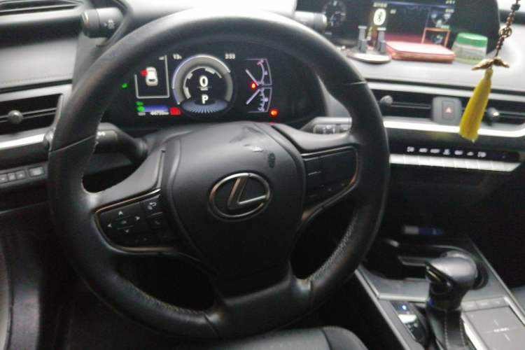 Used Lexus UX 2019 260h Explore-Cool Edition China V Standard
