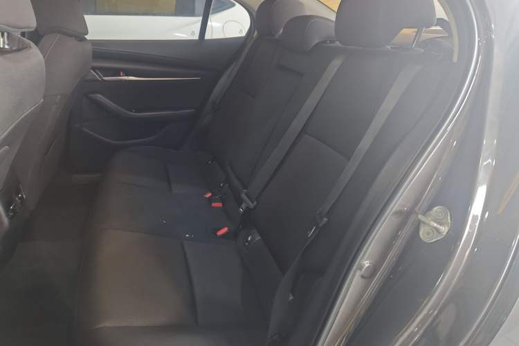 Used Mazda 3 Axela 2020 1.5L Automatic ZhiMei Edition