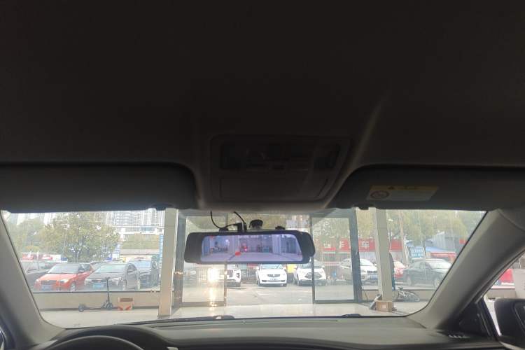 Used Toyota Corolla 2017 Revised Version 1.2T S-CVT GL