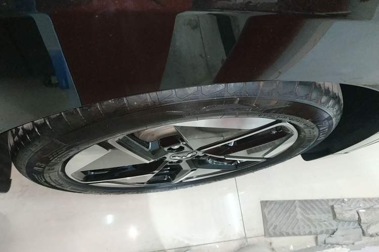 Used Wuling Xingguang 2025 610 km Smart Flagship Version Exterior 5