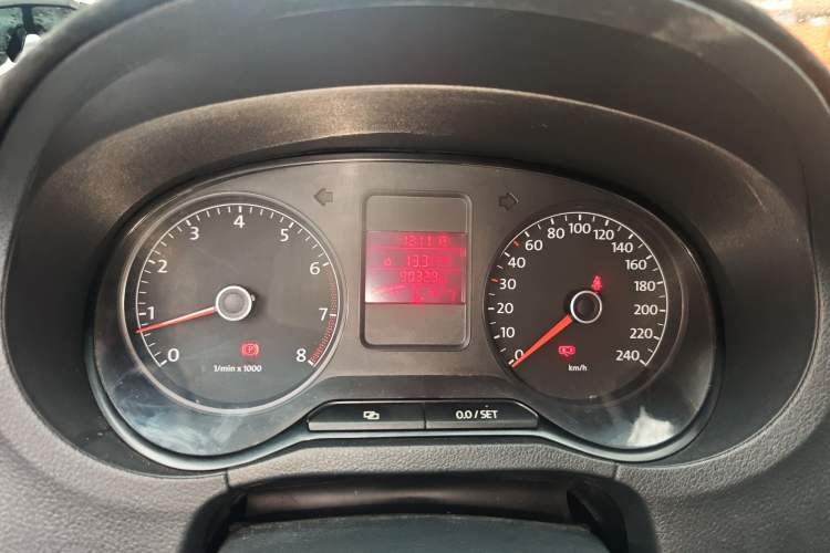 Used Volkswagen Polo 2011 1.4L Automatic ZhiShang Version Instrument Cluster