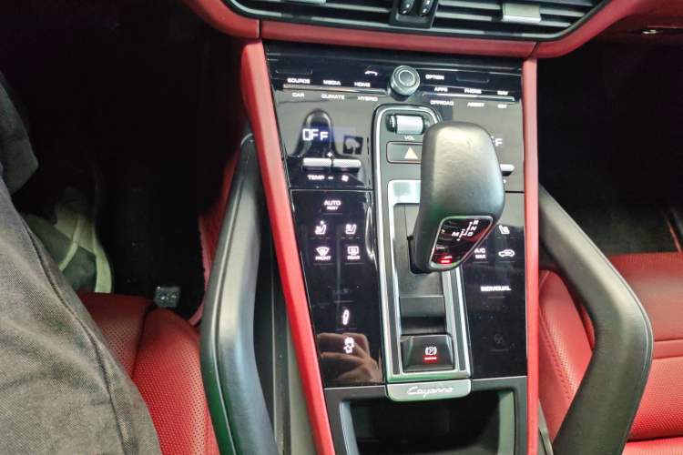 Used Porsche Cayenne E-Hybrid 2021 Cayenne E-Hybrid 2.0T