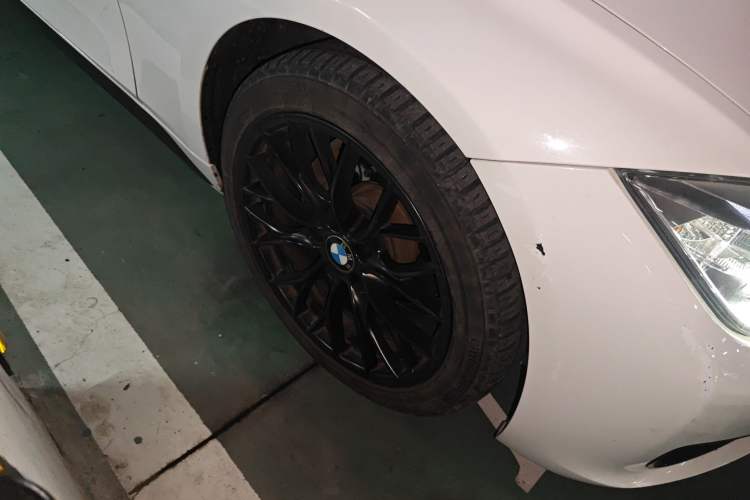 Used BMW 3 Series 2015 320i Sport Design Package