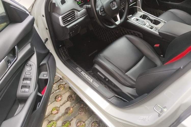 Used Honda Accord 2018 Rui Hybrid 2.0L Rui Ling Edition China VI Driver Seat