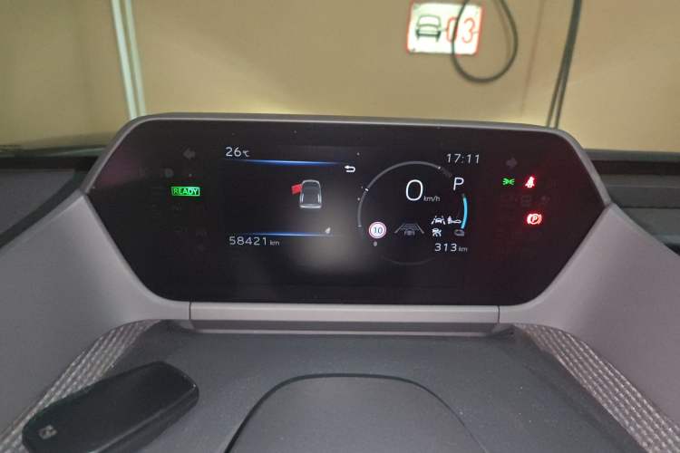 Used Toyota FAW bZ4X 2022 Two-Wheel-Drive Elite JOY Edition
