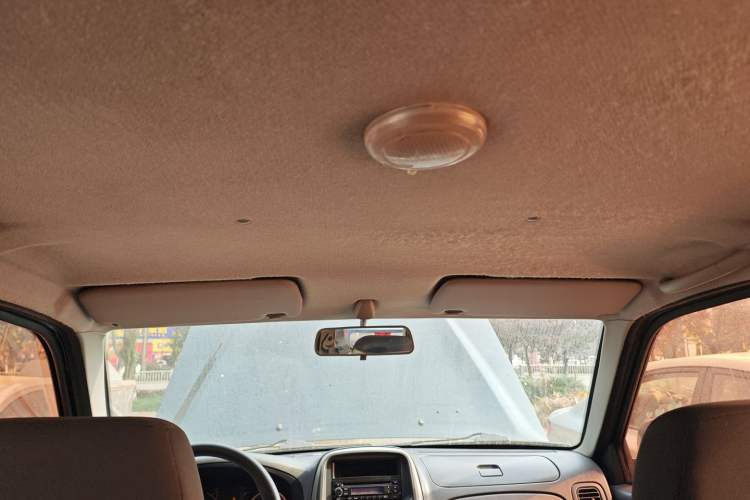 Used Dongfeng Ruichi 2017 2.4L Gasoline 4x4 Standard Version ZG24
