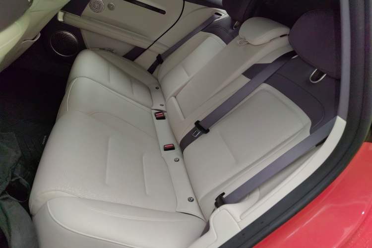 Used Avatr 06 2025 Pro Range-Extended Edition
