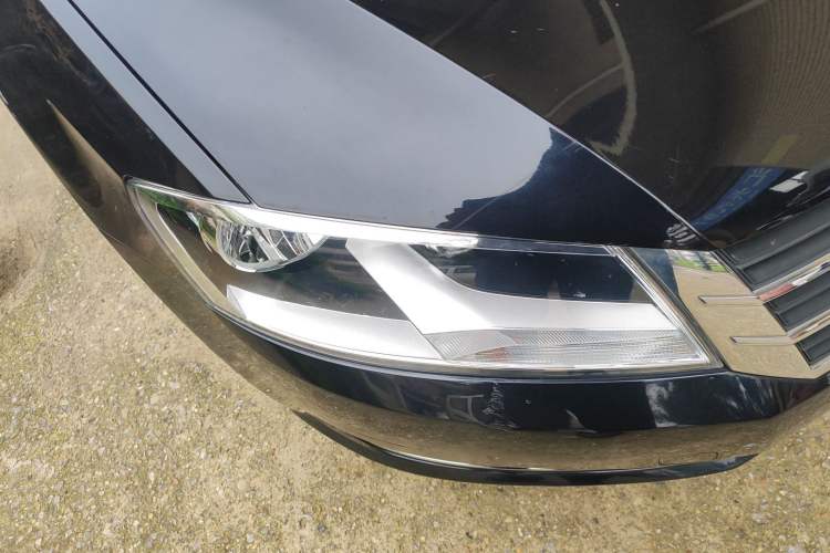 Used Volkswagen Lavida 2013 Restyled Classic 1.6L Manual Comfort Edition