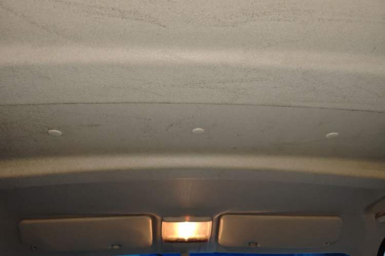 Used CHANGAN KAICHENG Ruixing M80 2018 1.5L Base Model Van Semi-Blind Window Flat Roof Rear-Hinged Doors 4G15S
