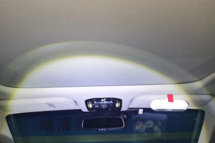 Used Toyota Harrier 2022 2.0L CVT Two-Wheel Drive Deluxe Edition Headliner