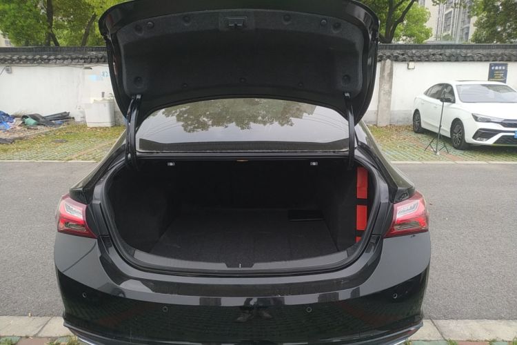 Used Chevrolet Malibu XL 2019 Redline 550T Automatic Sport Edition