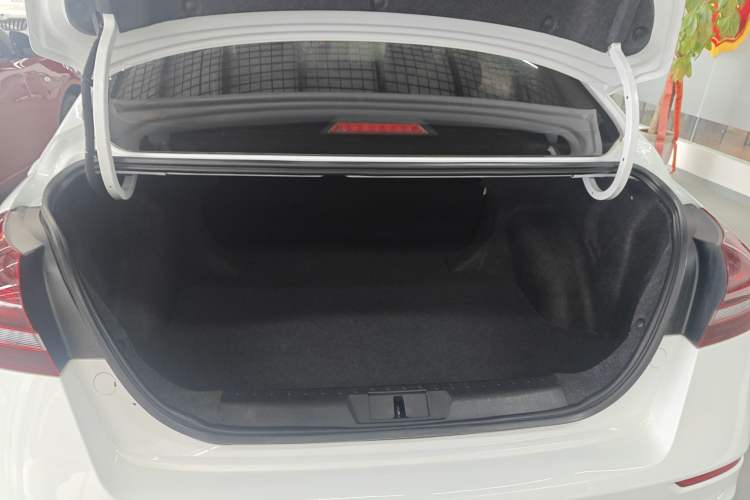 Used Geely Auto Emgrand 2021 UP 1.5L Manual Luxury Model