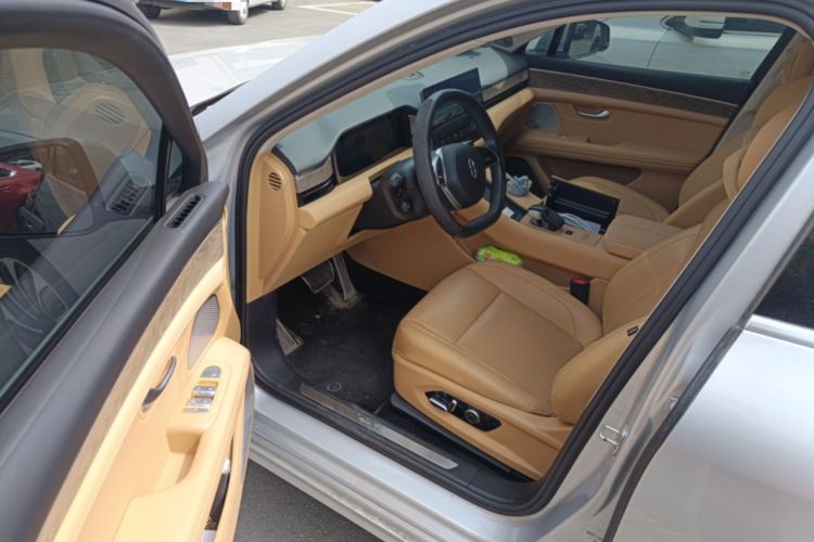 Used Hima AITO M5 2022 Range-Extended Rear-Drive Standard Version
