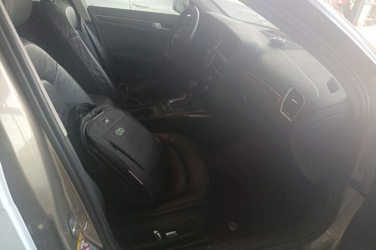 Used Audi A4L 2013 35 TFSI Automatic Comfort Model