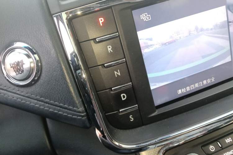 Used Lincoln Continental 2017 3.0T Four-Wheel Drive Presidential Edition Gear Lever