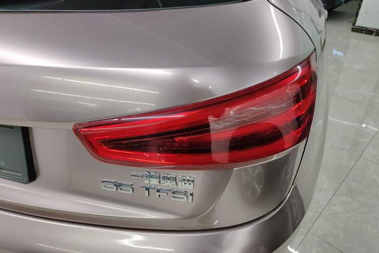 Used Audi Q3 2015 35 TFSI Comfort Model