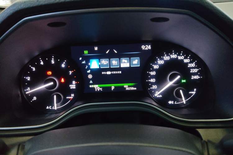 Used Toyota Avalon 2022 2.5L Luxury Edition
