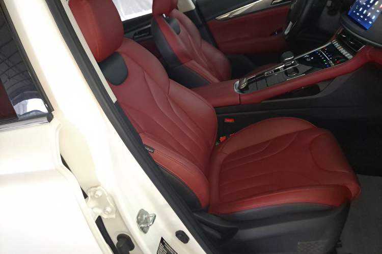 Used CHANGAN CS85 COUPE 2021 1.5T DCT Prestige Model
