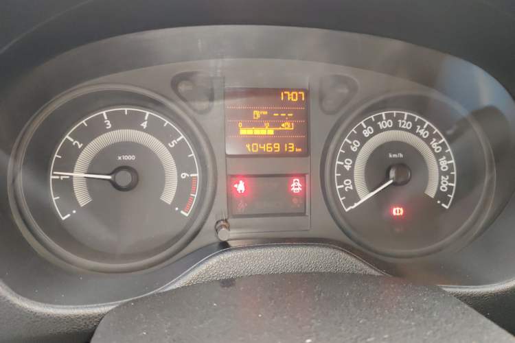 Used Peugeot 301 2014 1.6L Manual Comfort Edition
