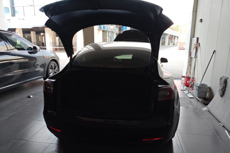 Used Tesla Model 3 2022 Rear-Wheel-Drive Version
