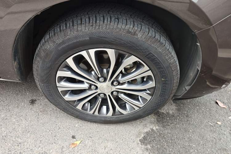 Used Buick GL8 2022 Land Business Class 652T Luxury Model