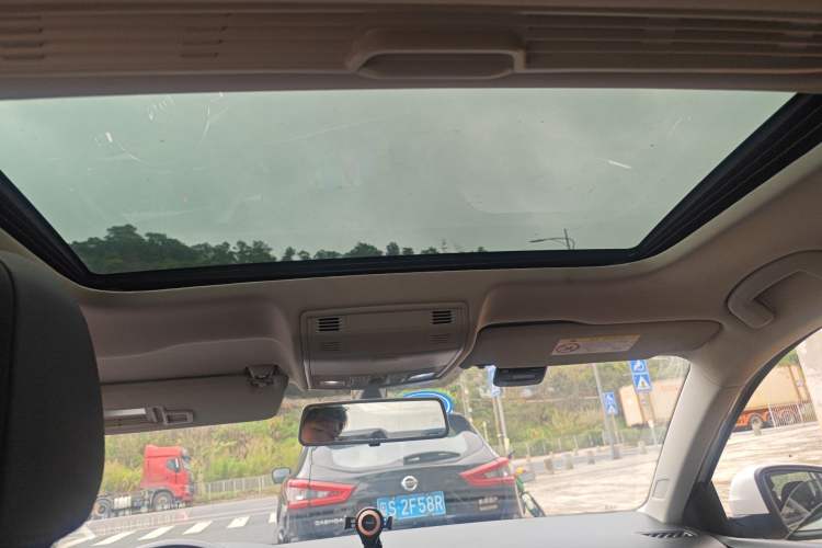 Used Volkswagen Bora 2019 1.5L Automatic Elite Version Headliner