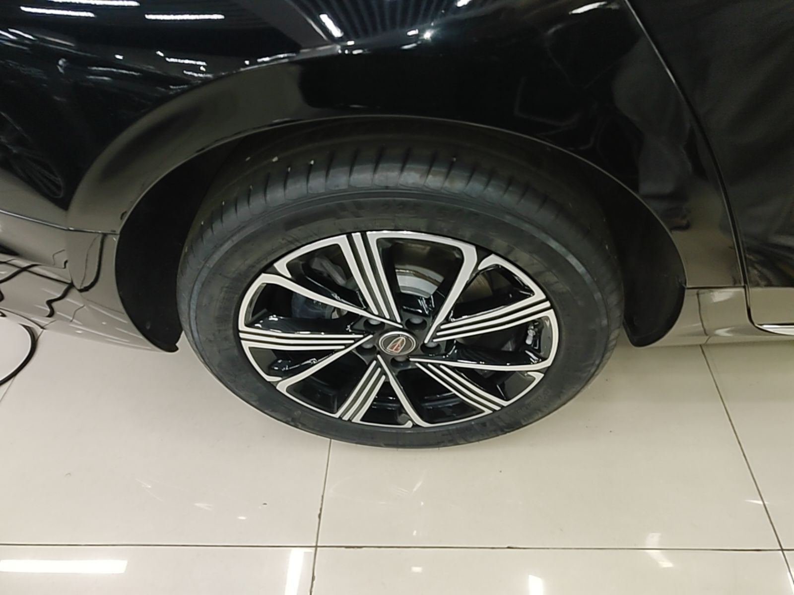 Hongqi H5 PHEV 2025 170 Super Hybrid Version — снимка 11