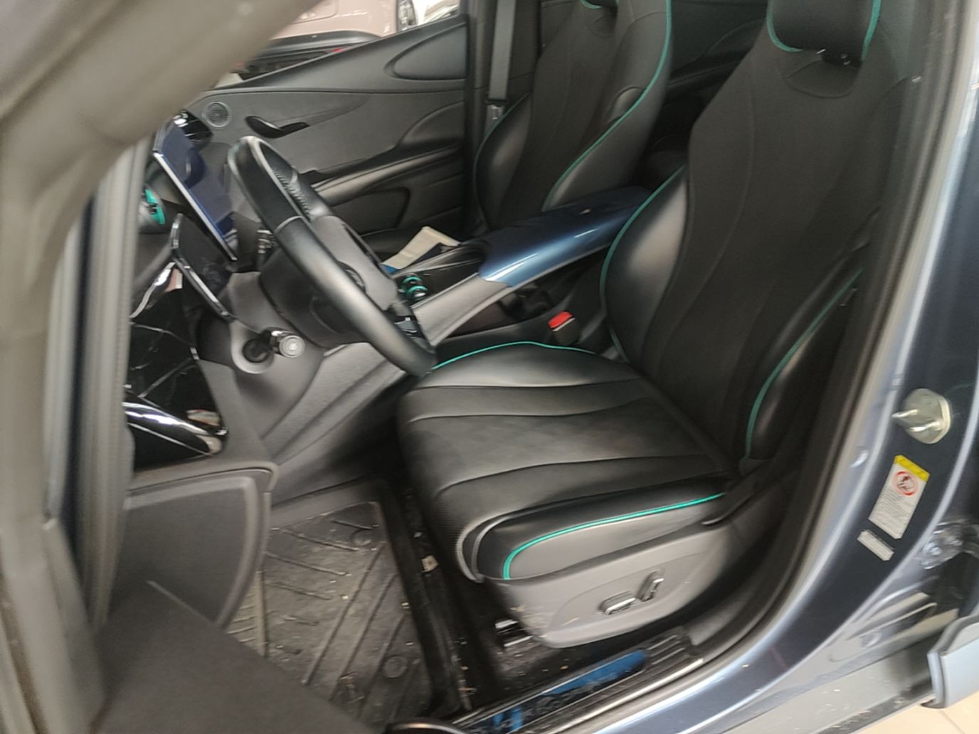 BYD Dolphin 2024 Honor Edition 420km Freedom Version — снимка 17