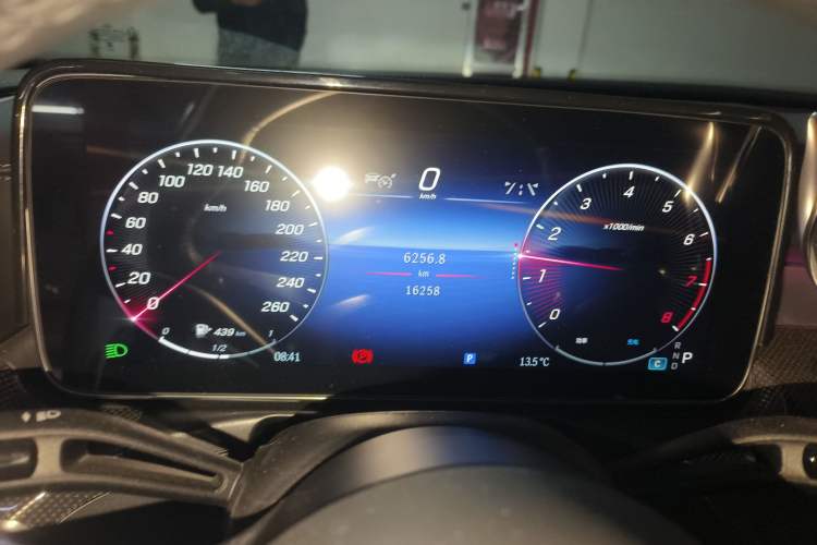 Used Mercedes-Benz C-Class 2024 C 260 L Brilliant Night Sports Edition Odometer Close Up