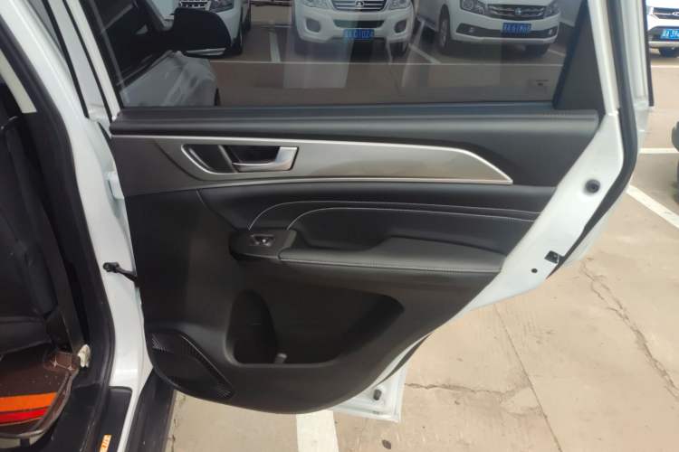 Used Haval M6 2023 PLUS 1.5T DCT Elite Smart Connectivity Model