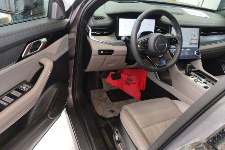 Used Lynk & Co 09 EM-P 2023 2.0TD EM-P Long-Range Version PM 7-Seater Driver Seat