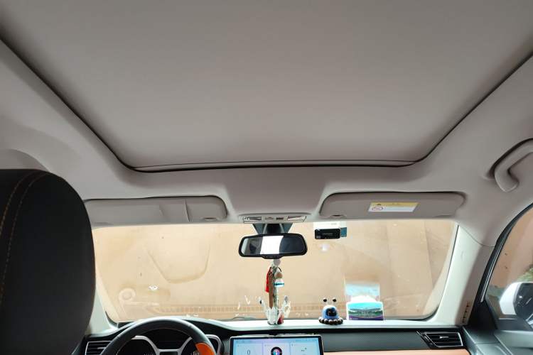 Used JMC Yusheng S330 2016 1.5L GTDi Automatic Two-Wheel Drive Prestige Edition