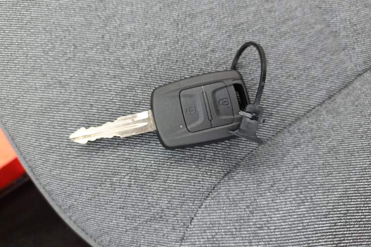 Used Wuling Hongguang New Energy 2024 All-Electric Model 300KM Standard Version Vehicle Key