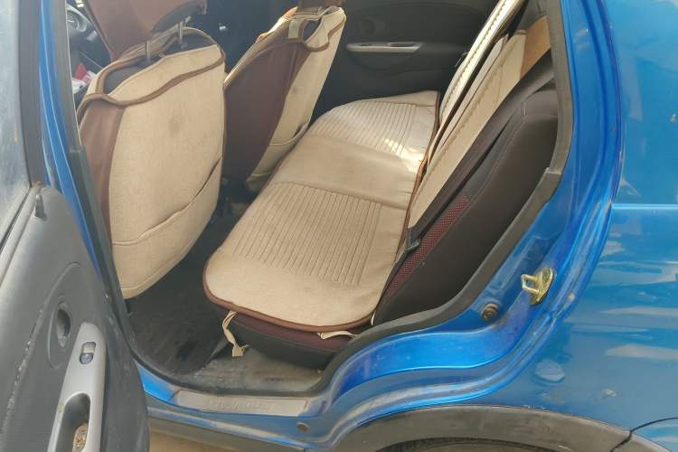 Used Baojun Lechi 2012 Revised Version 1.2L Manual Sporty Edition Dynamic Type
