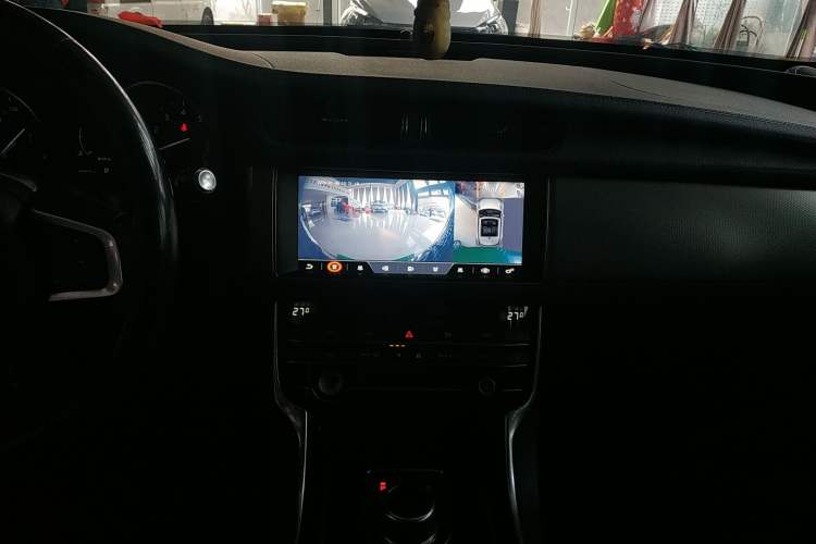 Used Jaguar XFL 2019 XFL 2.0T 200PS Two-Wheel-Drive Luxury Edition
