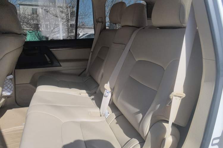 Used Toyota Land Cruiser  Left Rear Seat