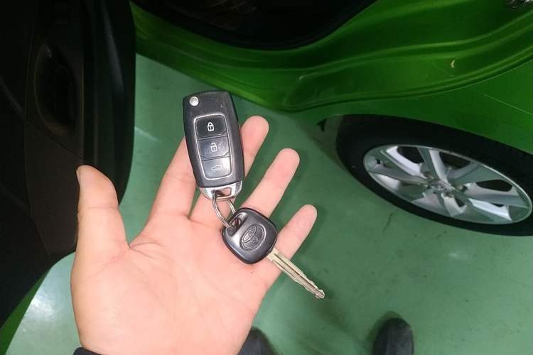 Used Toyota YARiS L Zhi Xuan 2014 1.5G Automatic Xuan Dong Edition Vehicle Key
