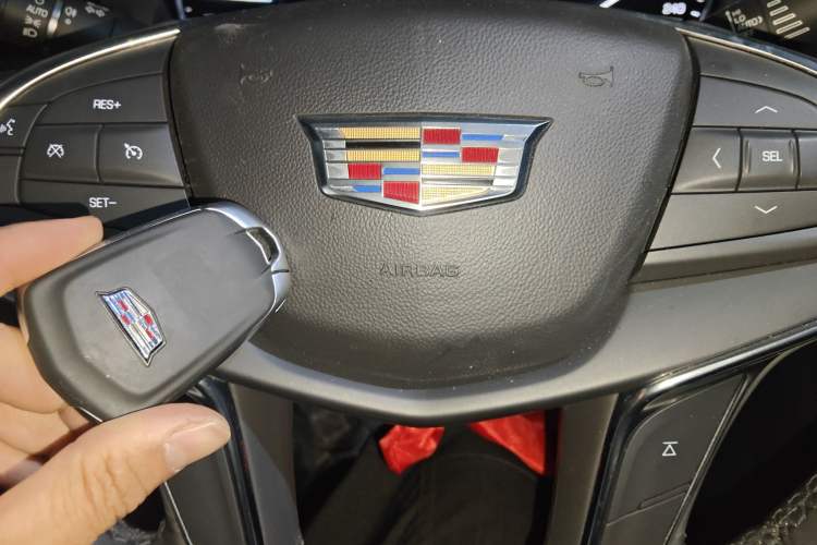 Used Cadillac XT5 2018 25T Luxury Model