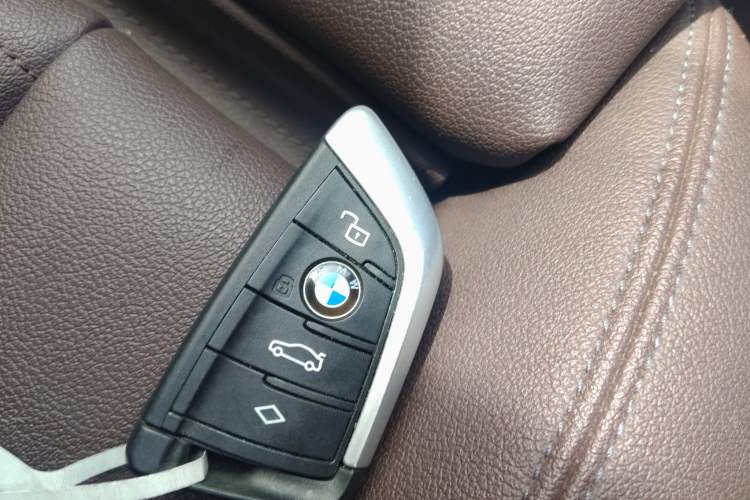 Used BMW 3 Series 2021 320Li M Sport Package Vehicle Key