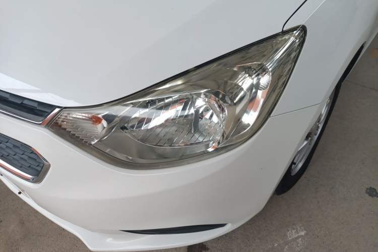 Used Chevrolet Sail 2015 Sail 3 1.3L Manual Ideal Edition