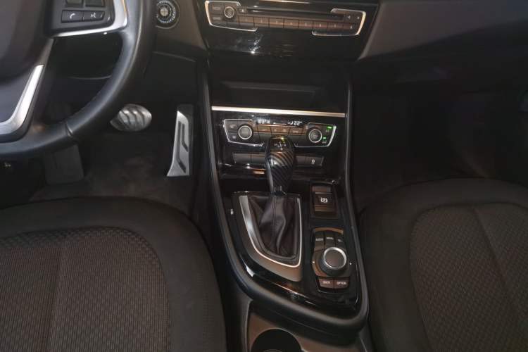 Used BMW 2 Series Gran Tourer 2015 218i Leading Model
