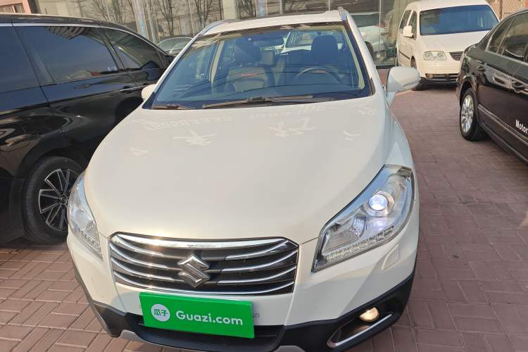 Used Suzuki S-Cross 2014 1.6L CVT Two-Wheel Drive Elite Version
