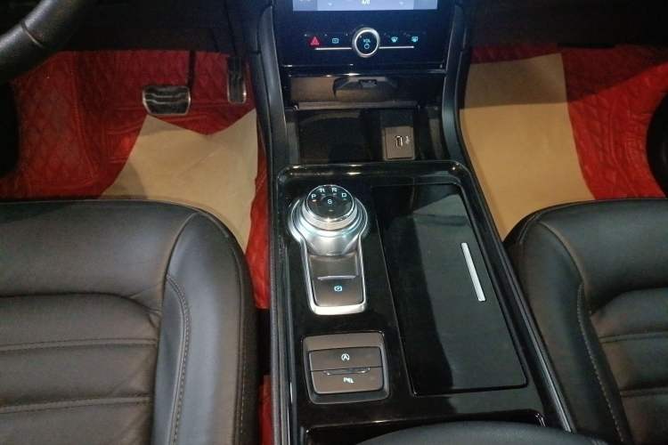 Used Ford Edge 2020 EcoBoost 245 Two-Wheel Drive Titanium 7-Seater