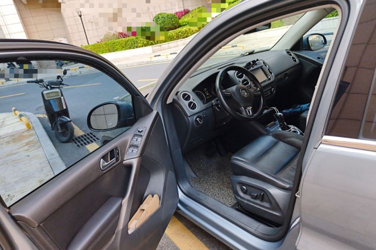 Used Volkswagen Tiguan 2012 1.8TSI Automatic Two-Wheel Drive Trend Edition Driver Seat