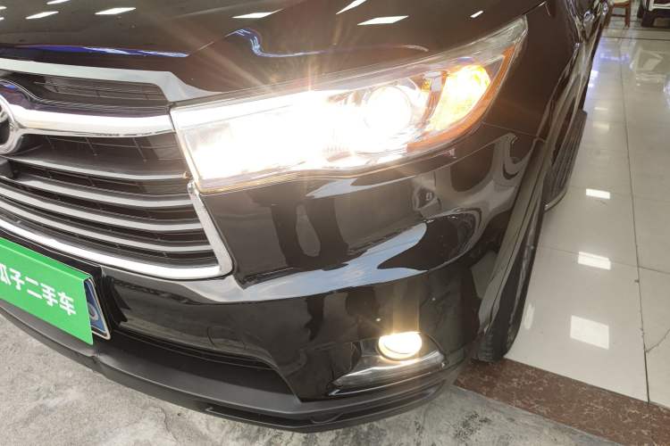 Used Toyota Highlander 2017 2.0T Four-Wheel Drive Elite Edition 7-Seater
